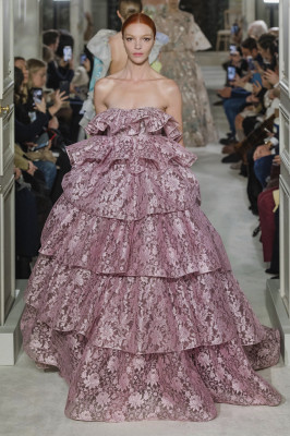 Valentino Couture Spring/Summer 2019 Fashion Show in Paris