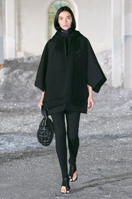 Burberry Spring/Summer 2022 Fashion Show in London