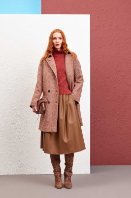 Maria Carla Boscono - Agnona Pre-Fall 2019 Collection