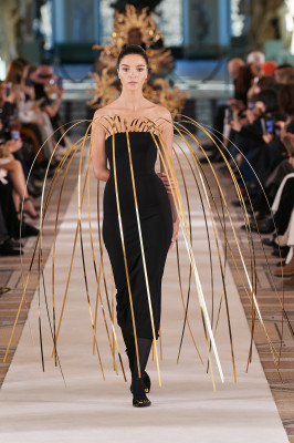 Schiaparelli Haute Couture Spring/Summer 2022 Fashion show in Paris