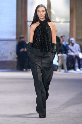 Ami Fall/Winter 2022 Fashion show in paris