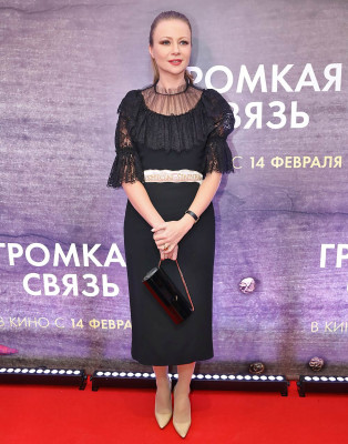 Мария Миронова - премьера фильма "Громкая связь" 14/02/19