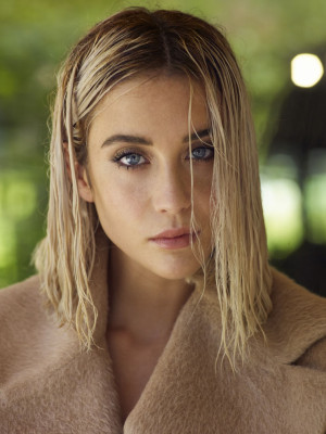 María Pedraza – Photoshoot for Woman España December 2019