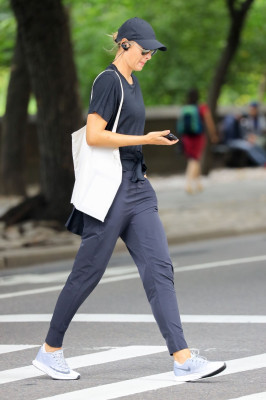 Maria Sharapova – Out in NYC