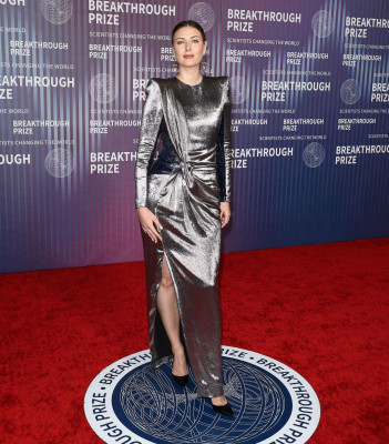 Maria Sharapova – Breakthrough Prize Ceremony in Los Angeles 2024