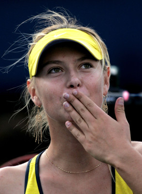 photo 18 in Maria Sharapova gallery [id173612] 2009-07-08 00:00:00