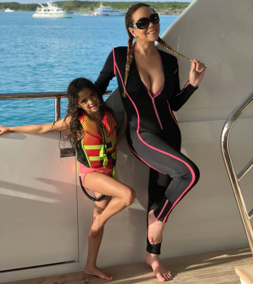 Mariah Carey in Bahamas (August 2018)