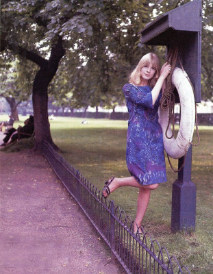 photo 12 in Marianne Faithfull gallery [id285060] 2010-08-11 00:00:00