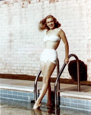 photo 13 in Marilyn Monroe gallery [id274502] 2010-06-24 00:00:00