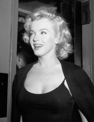 photo 29 in Marilyn gallery [id136611] 2009-02-24 00:00:00