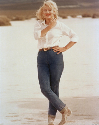 photo 6 in Marilyn Monroe gallery [id232414] 2010-01-13 00:00:00