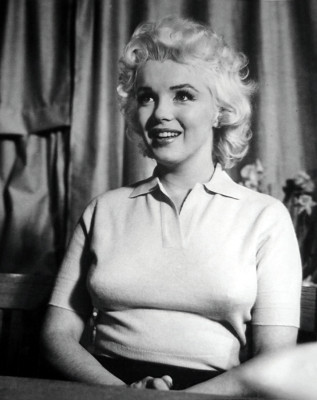 photo 18 in Marilyn Monroe gallery [id390330] 2011-05-03 00:00:00