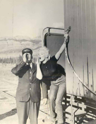 photo 12 in Marilyn Monroe gallery [id746913] 2014-07-07 00:00:00