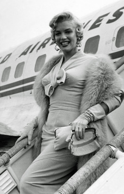 Marilyn Monroe pic #276368