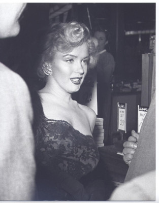 photo 28 in Marilyn Monroe gallery [id272786] 2010-06-17 00:00:00