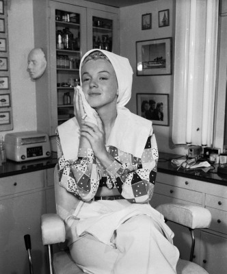 photo 18 in Marilyn Monroe gallery [id268513] 2010-06-02 00:00:00