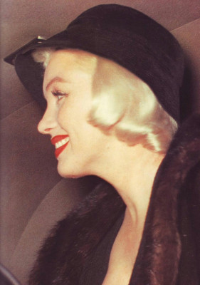 photo 13 in Marilyn Monroe gallery [id380426] 2011-04-04 00:00:00