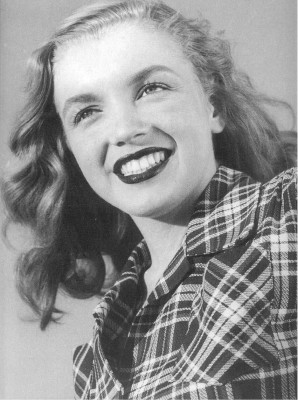 photo 9 in Marilyn Monroe gallery [id22885] -0001-11-30 00:00:00