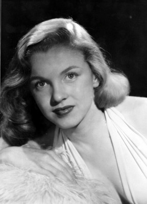photo 29 in Marilyn Monroe gallery [id477938] 2012-03-12 00:00:00