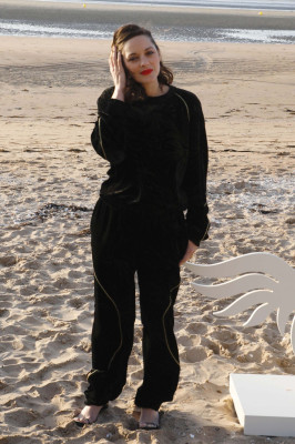 Marion Cotillard – Cabourg Film Festival Jury Photocall