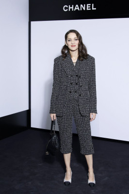Marion Cotillard – Chanel Shows At Paris Fashion Week