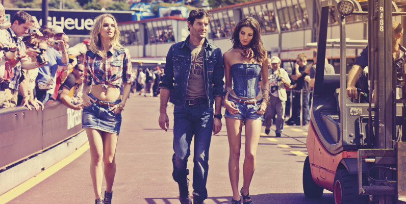 photo 5 in Mark Webber gallery [id540266] 2012-07-24 00:00:00