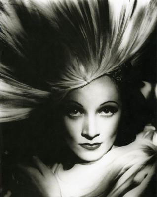 Marlene Dietrich pic #205100