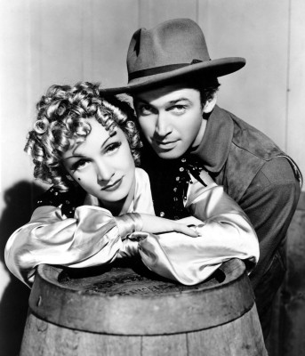 Marlene Dietrich pic #245777