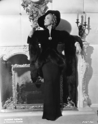 photo 12 in Marlene Dietrich gallery [id401425] 2011-06-14 00:00:00