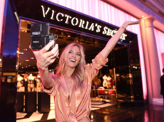 Martha Hunt – Victoria’s Secret New Fall Collection Debut in Las Vegas