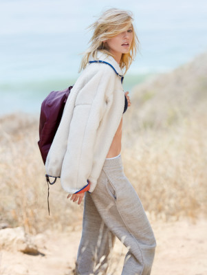 Martha Hunt pic #787132