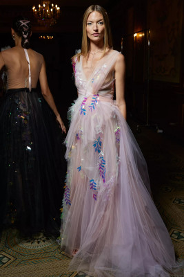 Martha Hunt for Christian Siriano SPRING 2024
