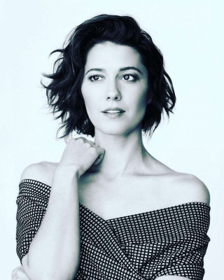 Mary Elizabeth Winstead – Off Camera Photoshoot October 2018