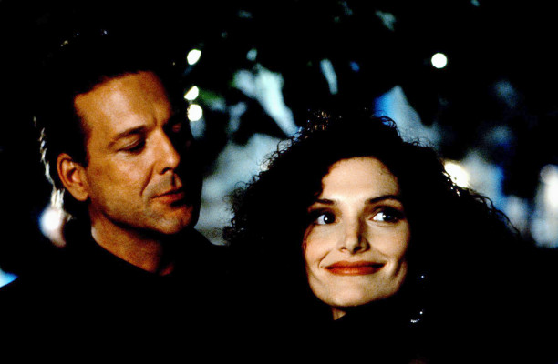 Mary Elizabeth Mastrantonio