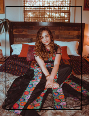 Mary Mouser – Saturne Magazine Summer 2019 Issue