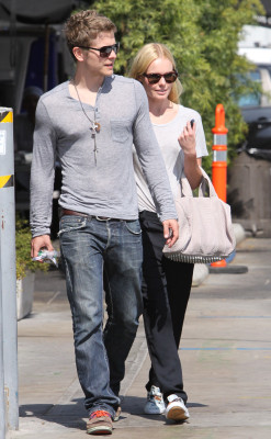 Matt Czuchry - Beverly Hills 06/03/2010
