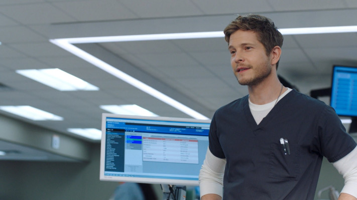 Matt Czuchry - The Resident (2018) 1x03 &#039;Comrades in Arms&#039;