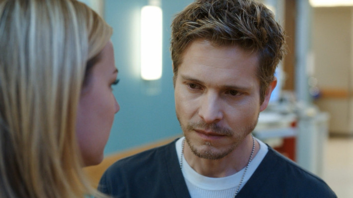 Matt Czuchry - The Resident (2018) 1x06 &#039;No Matter The Cost&#039;