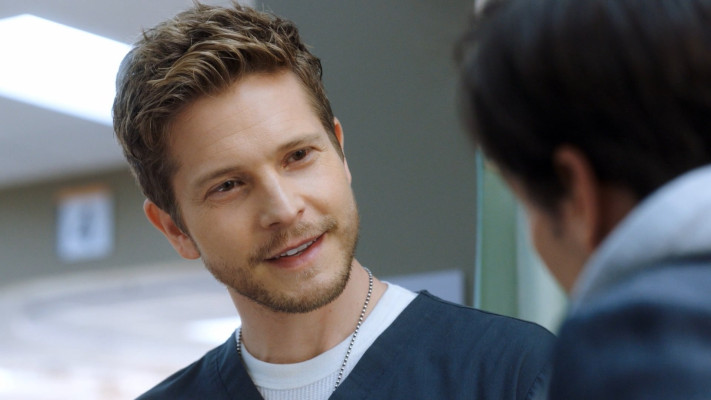 Matt Czuchry - The Resident (2018) 1x06 &#039;No Matter The Cost&#039;