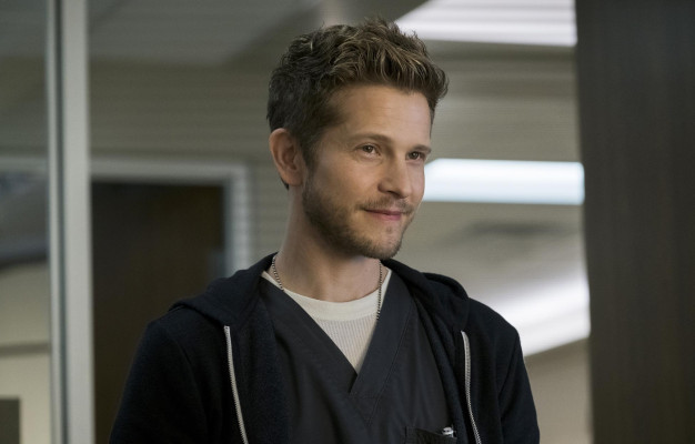 Matt Czuchry - The Resident (2018) 1x07 &#039;The Elopement&#039;
