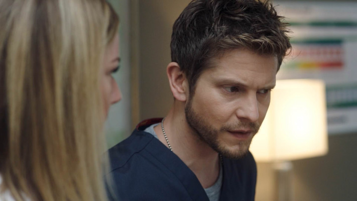 Matt Czuchry - The Resident (2018) 2x03 &#039;Three Words&#039;