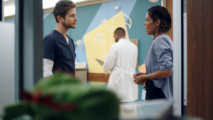 Matt Czuchry - The Resident (2018) 2x05 &#039;The Germ&#039;