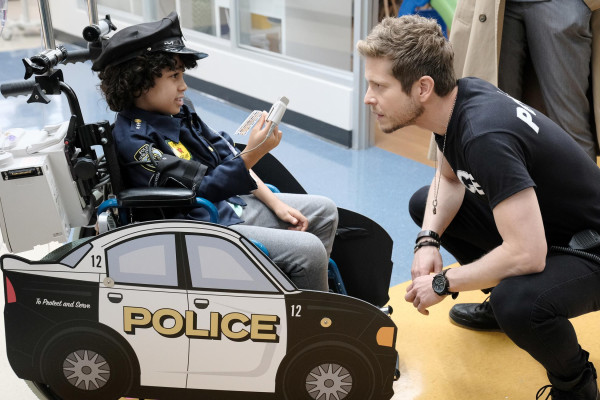 Matt Czuchry - The Resident (2018) 2x05 &#039;The Germ&#039;