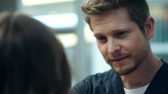Matt Czuchry - The Resident (2018) 2x06 &#039;Nightmares&#039;