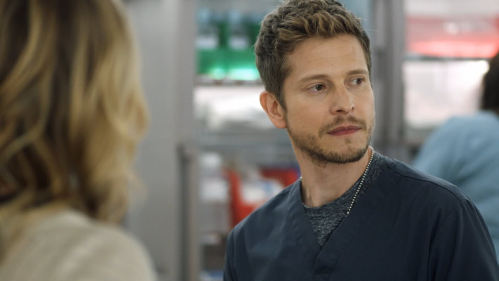 Matt Czuchry - The Resident (2019) 2x10 &#039;After The Fall&#039;