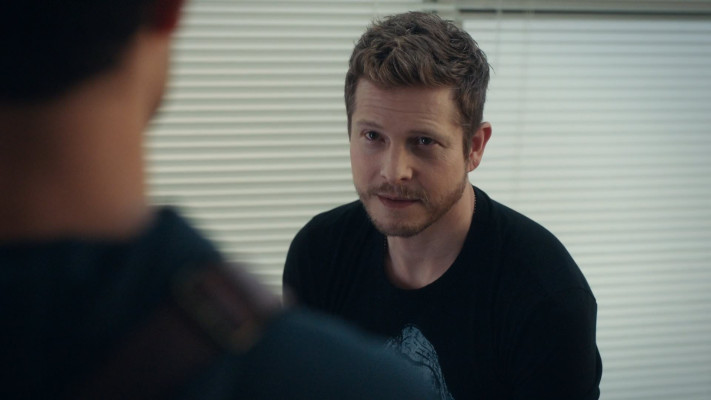 Matt Czuchry - The Resident (2019) 3x04 &#039;Belief System&#039;