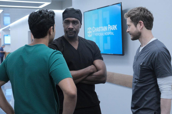 Matt Czuchry - The Resident (2019) 3x05 &#039;Choice Words&#039;