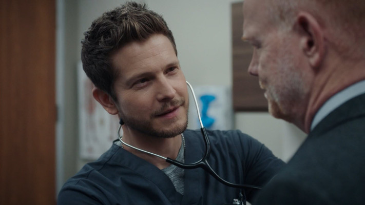 Matt Czuchry - The Resident (2019) 3x06 &#039;Nurses Day&#039;