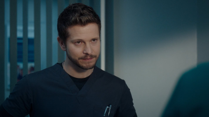 Matt Czuchry - The Resident (2019) 3x07 &#039;Woman Down&#039;