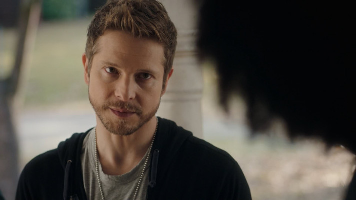 Matt Czuchry - The Resident (2020) 3x12 &#039;Best Laid Plans&#039;